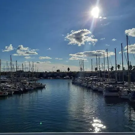Apartamento Port Dauphin Ii, T3, 6 Pers, Piscine, Parking, Wifi, Centre Port