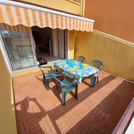Port Dauphin Ii, T3, 6 Pers, Piscine, Parking, Wifi, Centre Port Apartment *