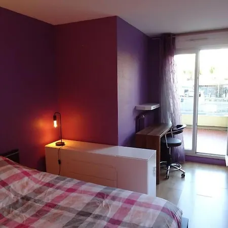 Apartamento Port Dauphin Ii, T3, 6 Pers, Piscine, Parking, Wifi, Centre Port